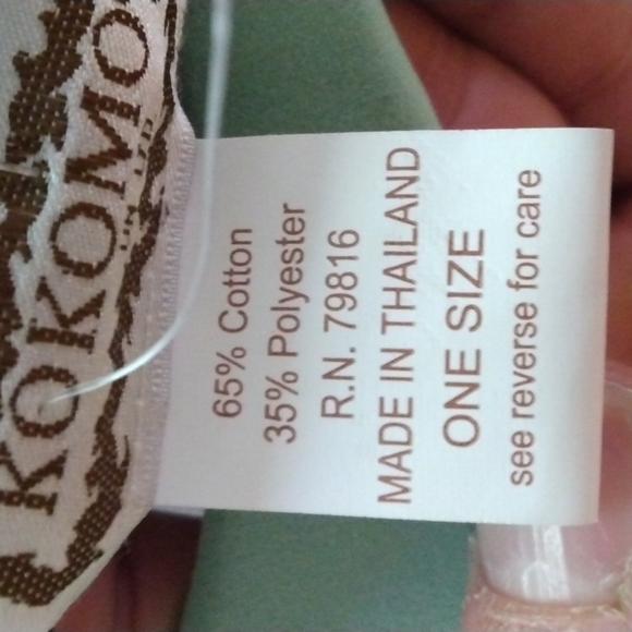 Kokomo Women's NWT shawl beautiful!  One size fits all. - Picture 4 of 12